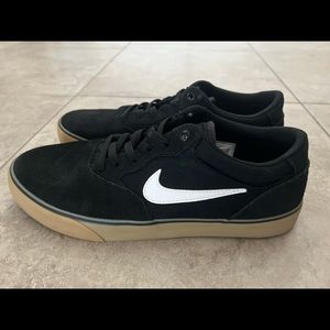 Nike SB Chron 2 Black & Gum Skate Shoes